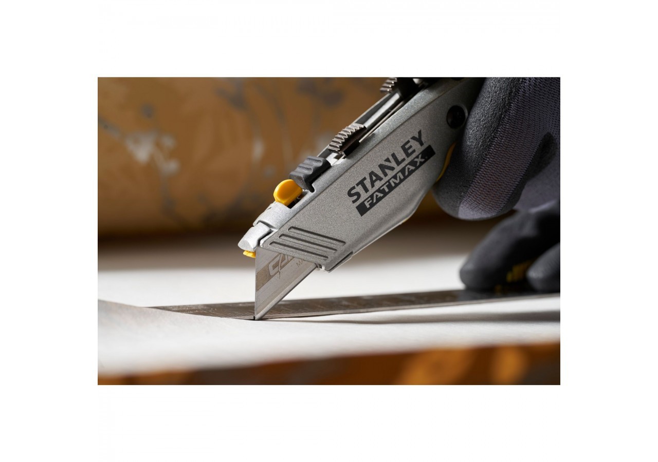 LAMES DE COUTEAU FATMAX AU
 CARBURE DE TUNGSTENE - CARTE 5 LAMES - 0-11-800 - Stanley