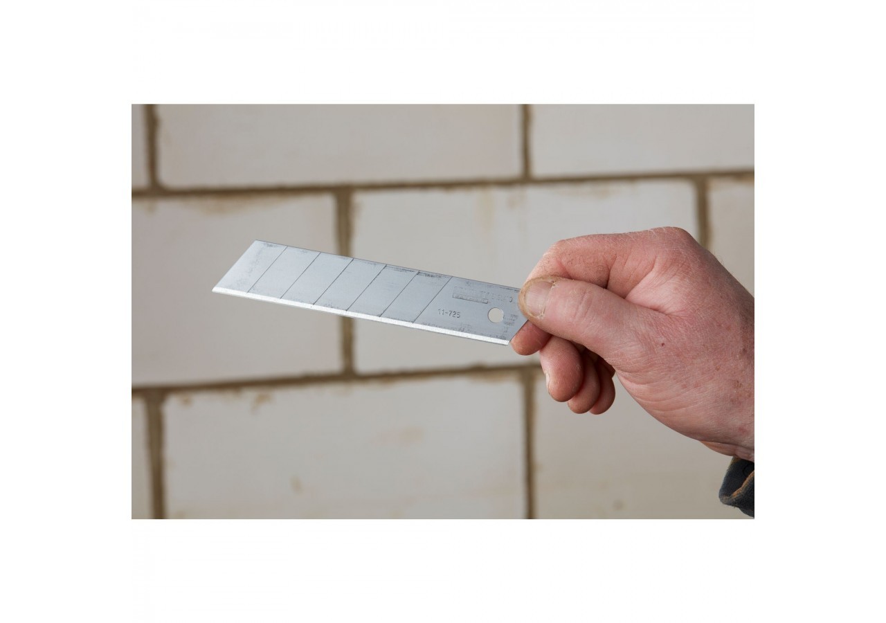 LAMES DE CUTTERS 25MM - CARTE 5 LAMES - FATMAX - 0-11-725 - Stanley