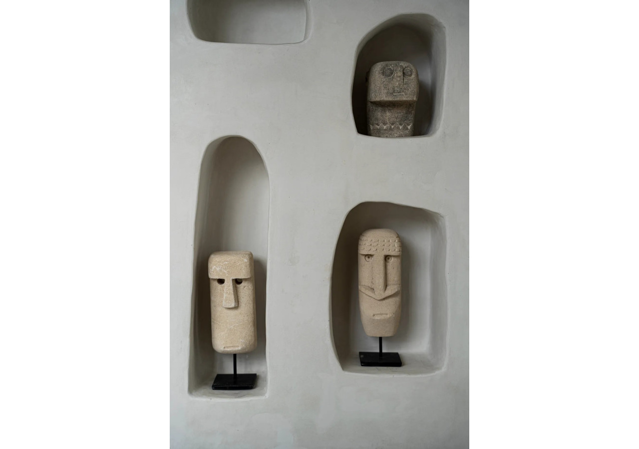 La statue en pierre de Sumba 09