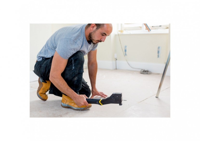 MARTEAU AGRAFEUR HAUTE
 CAPACITE FATMAX + 1000 AGRAFES TYPE G 10 MM - FMHT81394-9 - Stanley