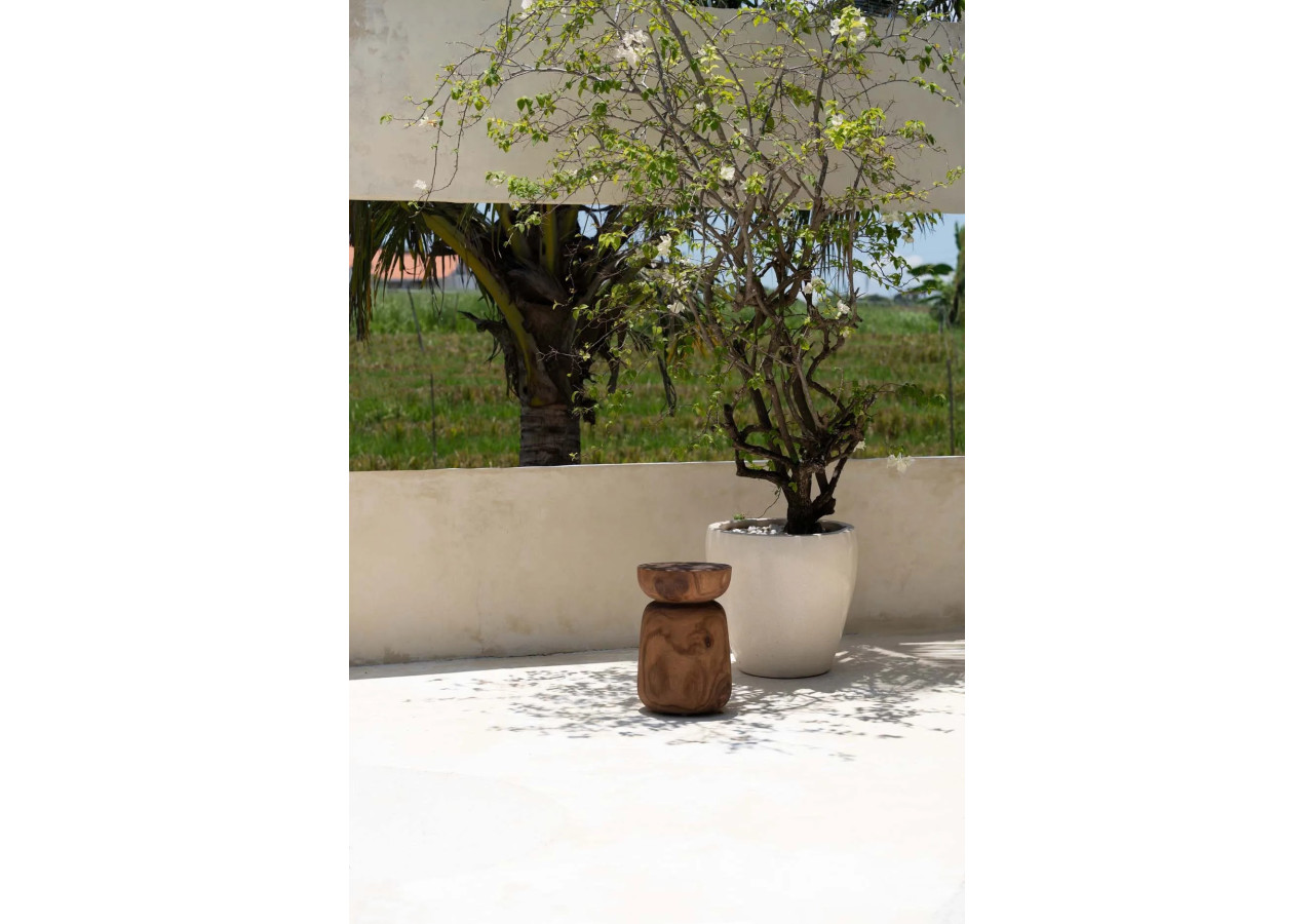 Tabouret Anthia - Bois Suar Naturel avec Design Ronde - JACI001N - Bazar Bizar