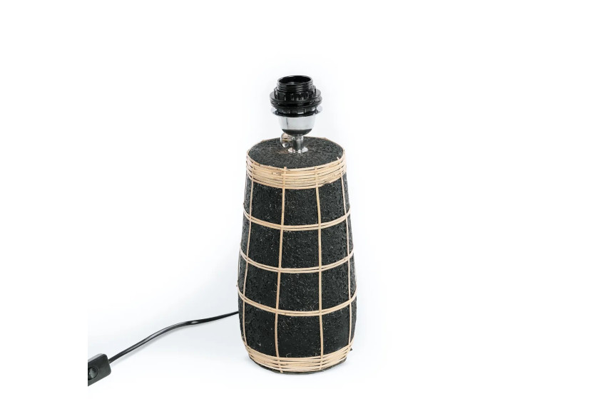 Lampe de Table Naxos - Terracotta noire et design en rotin - JABR080BN - Bazar Bizar Lampe de Table Naxos - Terracotta noire et design en rotin - JABR080BN - Bazar Bizar