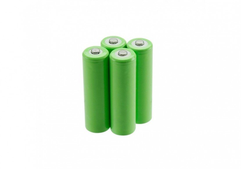 BATTERIES RECHARGEABLES LR6 - PACK DE 4PCS - 1-77-135 - Stanley BATTERIES RECHARGEABLES LR6 - PACK DE 4PCS - 1-77-135 - Stanley