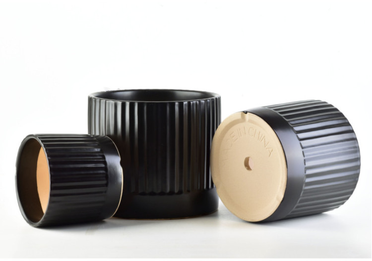 Ensemble de 3 Cache-pots NEVA - Noir mat avec rayures 18x16cm, 15x13cm, 12x10cm - HTYE1352 - Mondex 2