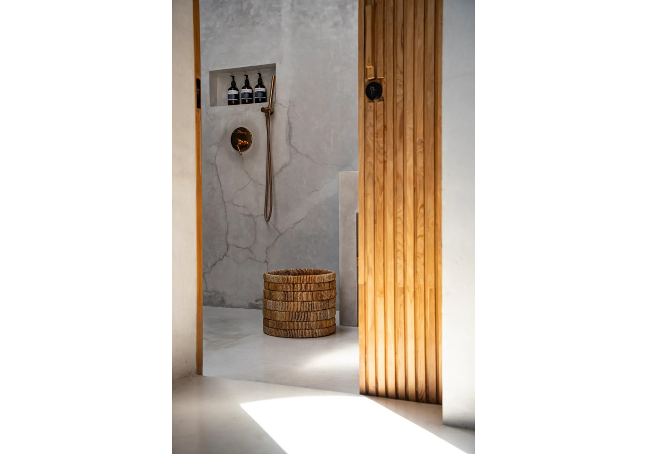 Panier Chuma - Tressé à la main en feuille de bananier - JAHA006N - Bazar Bizar