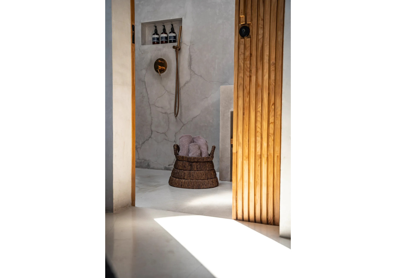 Panier CHISOMO - Tissé à la main en feuille de bananier - JAHA007N - Bazar Bizar