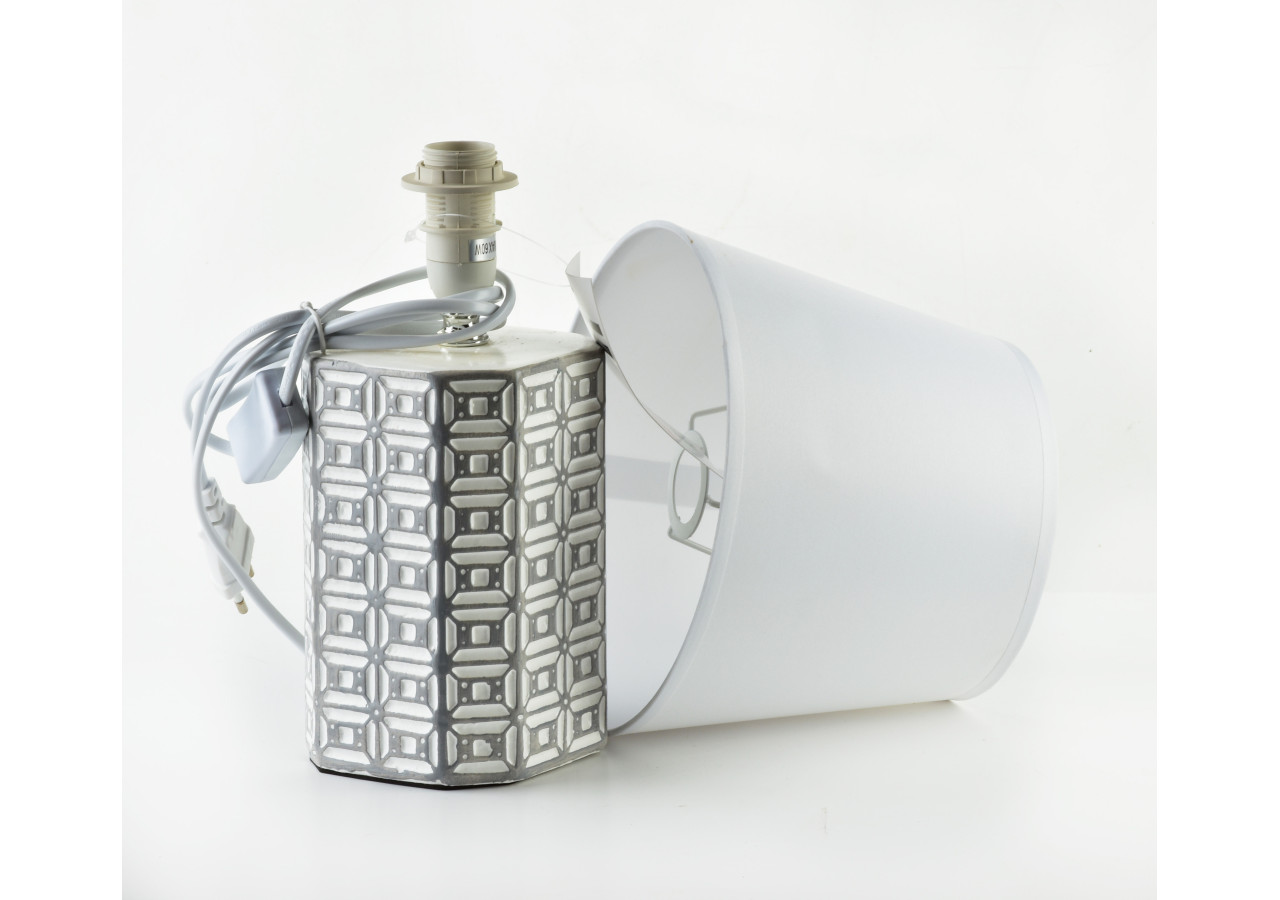 Lampe de table LETI GREY - Céramique grise 10x10xh32cm - HTLA8607 - Mondex