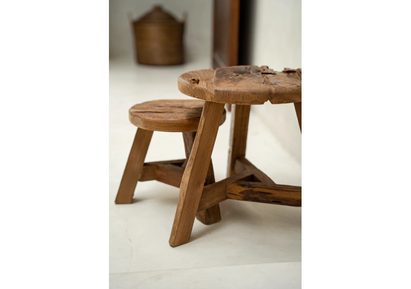 Tabouret Yatai - Teck Naturel - Taille M - JAHER001N-M - Bazar Bizar Tabouret Yatai - Teck Naturel - Taille M - JAHER001N-M - Bazar Bizar