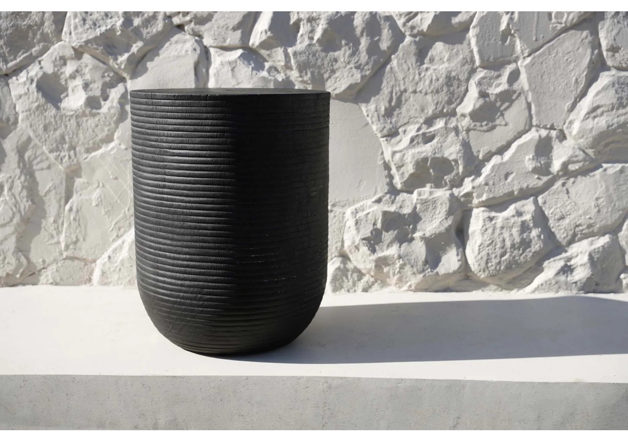 Tabouret Buntuk - Fini noir élégant - JANAF016B - Bazar Bizar