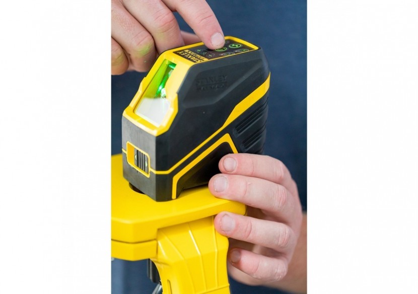NIVEAU LASER CROIX FATMAX FCL-G (Alcalines) - FMHT77586-1 - Stanley