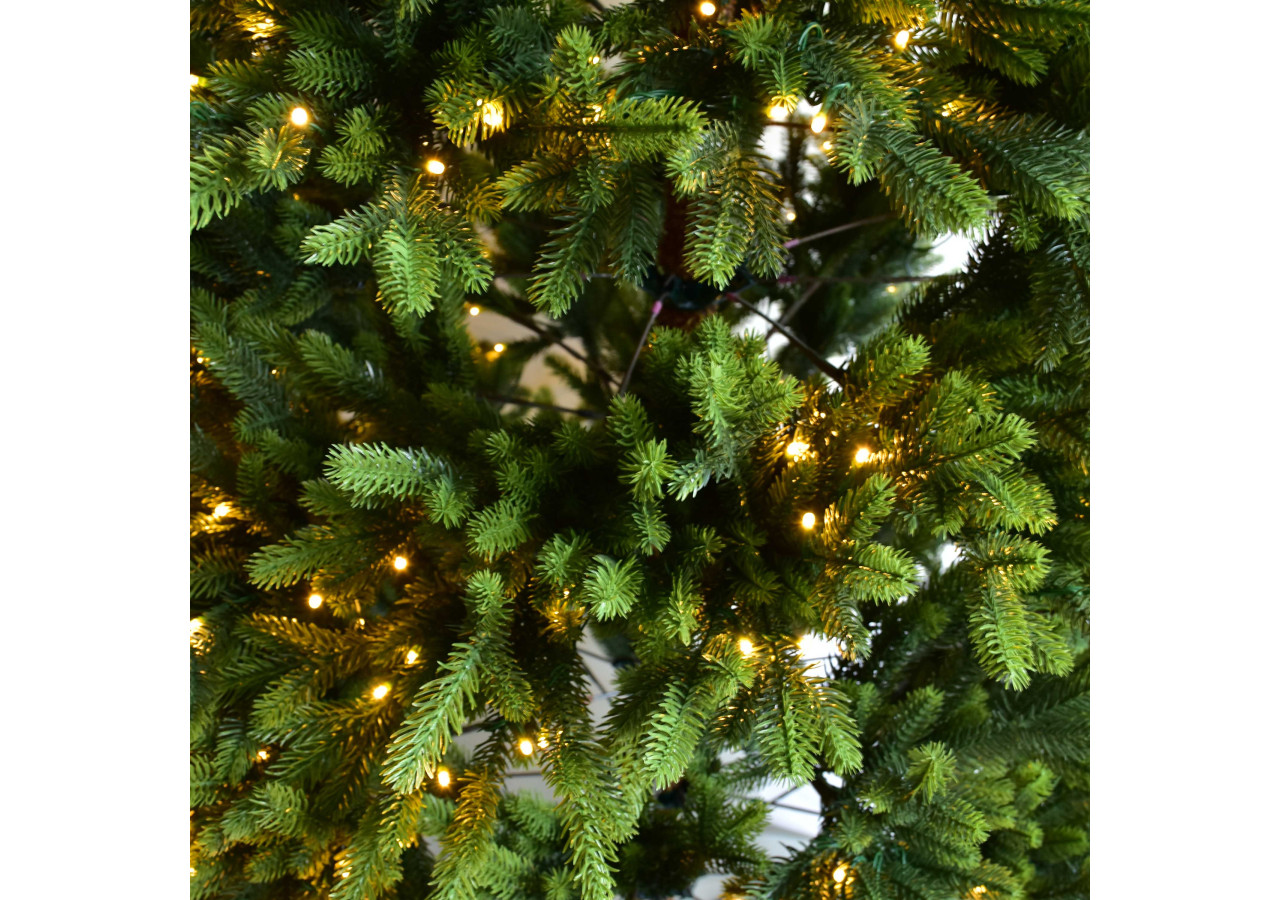 Sapin SANTA LILA - 130 x 210 cm avec LED - HIWJ1930-SW - Mondex