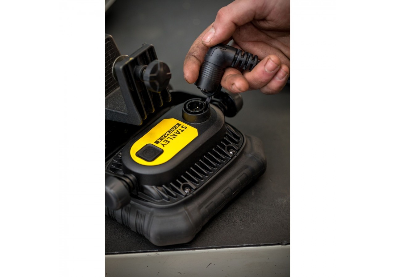 PROJECTEUR RECHARGEABLE - 1 000 LUMENS - FATMAX - FMHT81507-1 - Stanley