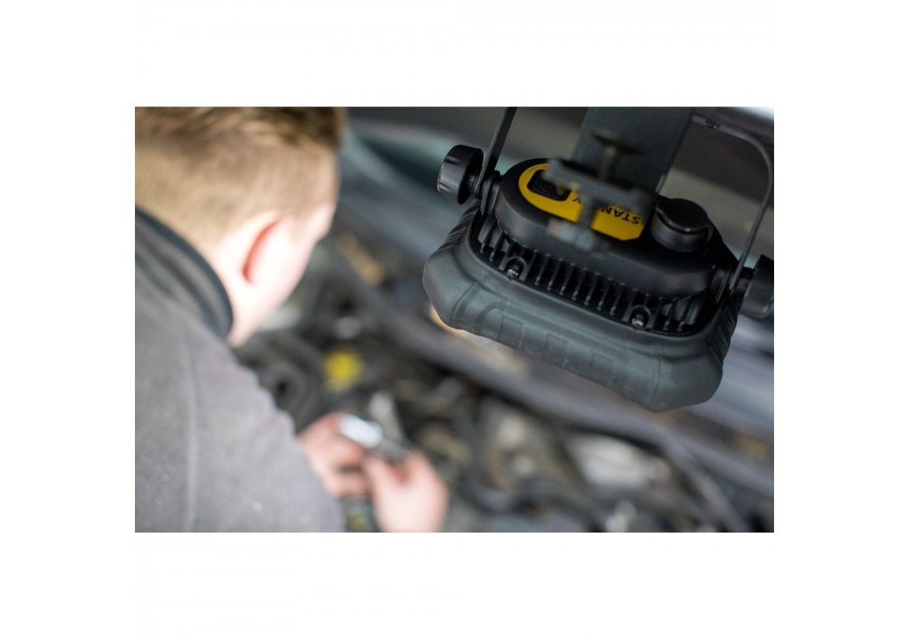 PROJECTEUR RECHARGEABLE - 1 000 LUMENS - FATMAX - FMHT81507-1 - Stanley