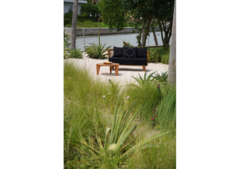 Sofa Malawi - Deux places en bois recyclé et tissu noir - JASE002NBlack - Bazar Bizar