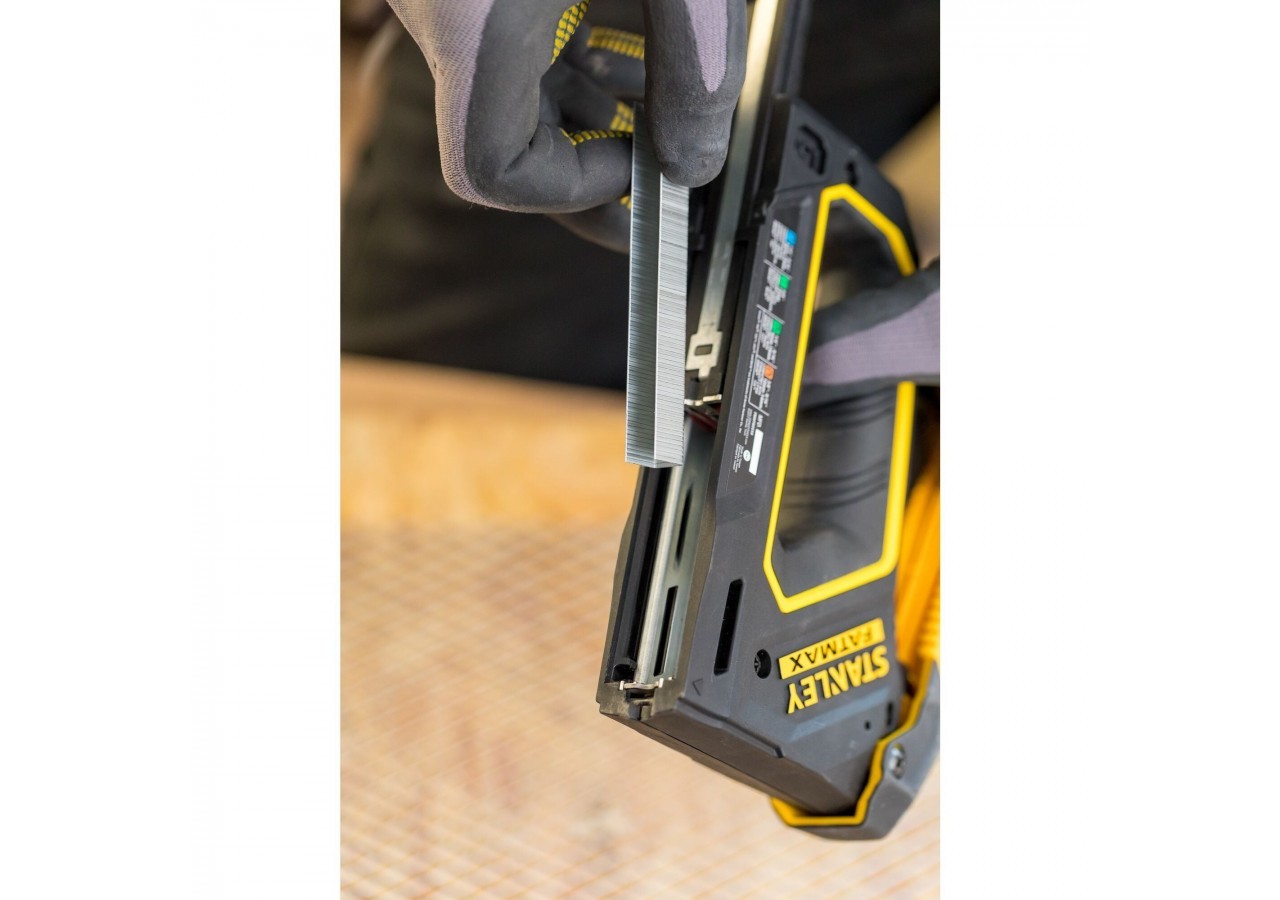 AGRAFEUSE CLOUEUSE 4 EN 1 FATMAX - FMHT0-80550 - Stanley