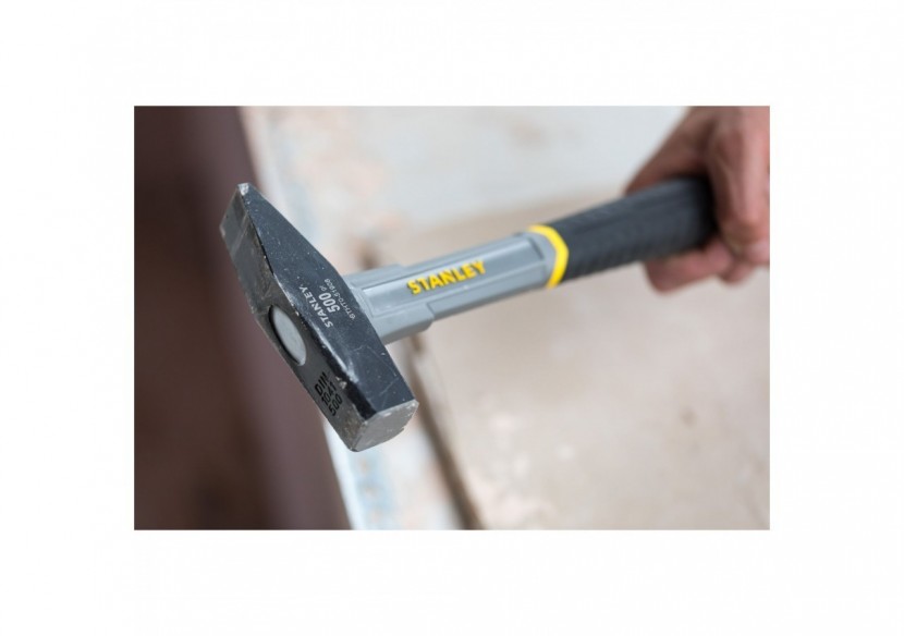 MARTEAU DE SERRURIER MANCHE FIBRE DE VERRE 500G - STHT0-51908 - Stanley