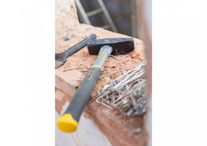 MARTEAU DE SERRURIER MANCHE FIBRE DE VERRE 1000G - STHT0-51910 - Stanley