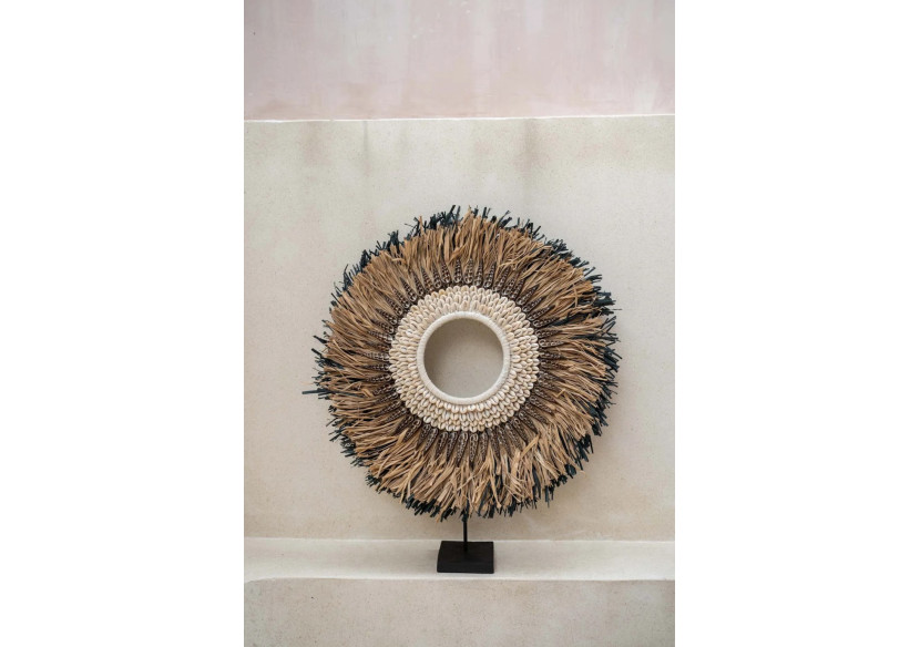 Display Raffia sur Stand - Noir Naturel - JABR015NB-L - Bazar Bizar Display Raffia sur Stand - Noir Naturel - JABR015NB-L - Bazar Bizar