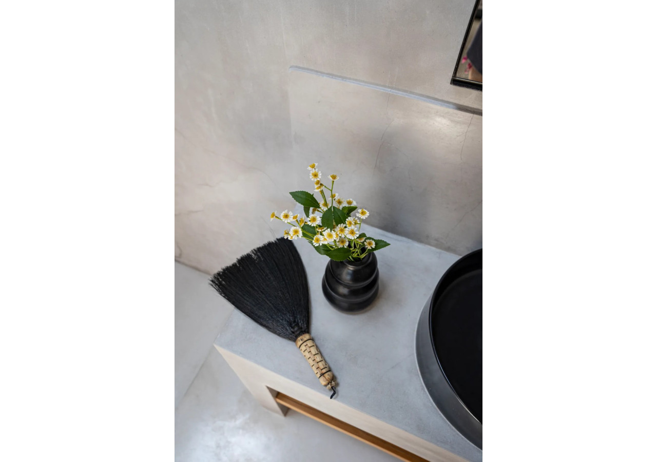 Balai en Paille - Noir - Accessoire Boho Indispensable - JAAT009B - Bazar Bizar