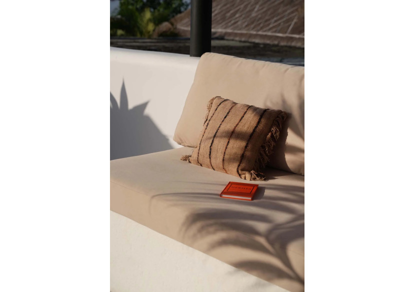 Housse de Coussin The Oh My Gee - Beige Noir - 40x40cm - INIE001BeB-40x40 - Bazar Bizar Housse de Coussin The Oh My Gee - Beige Noir - 40x40cm - INIE001BeB-40x40 - Bazar Bizar