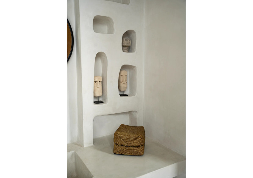 Statue en Pierre Sumba n°20 sur Socle - BAHRA020 - Bazar Bizar