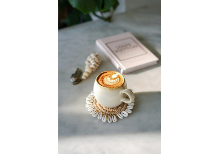 Sous-verre en Raffia - Naturel avec Coquillages - BAJN053N - Bazar Bizar 2