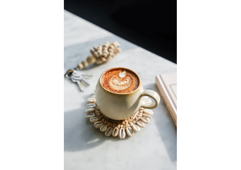 Sous-verre en Raffia - Naturel avec Coquillages - BAJN053N - Bazar Bizar