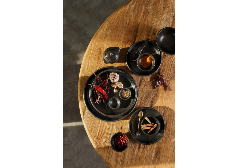 Assiette Brûlée - Terracotta noire pour repas élégants - JAES009B-M - Bazar Bizar Assiette Brûlée - Terracotta noire pour repas élégants - JAES009B-M - Bazar Bizar