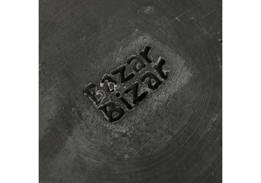 Assiette Brûlée - Terracotta noire pour repas élégants - JAES009B-M - Bazar Bizar Assiette Brûlée - Terracotta noire pour repas élégants - JAES009B-M - Bazar Bizar