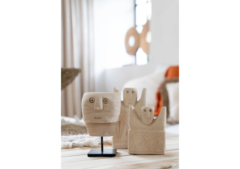 Statue en Pierre Sumba n°23 sur Socle - Artisanat Indonésien Unique - BAHRA023 - Bazar Bizar