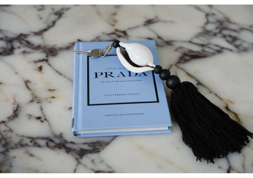 Porte-Clés Togian - Noir et Blanc avec Coquillage - BALE043BW - Bazar Bizar