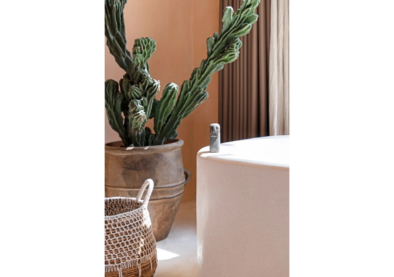 Statue en Pierre Sumba n°25 - Artisanat Indonésien Unique - BAHRA025 - Bazar Bizar