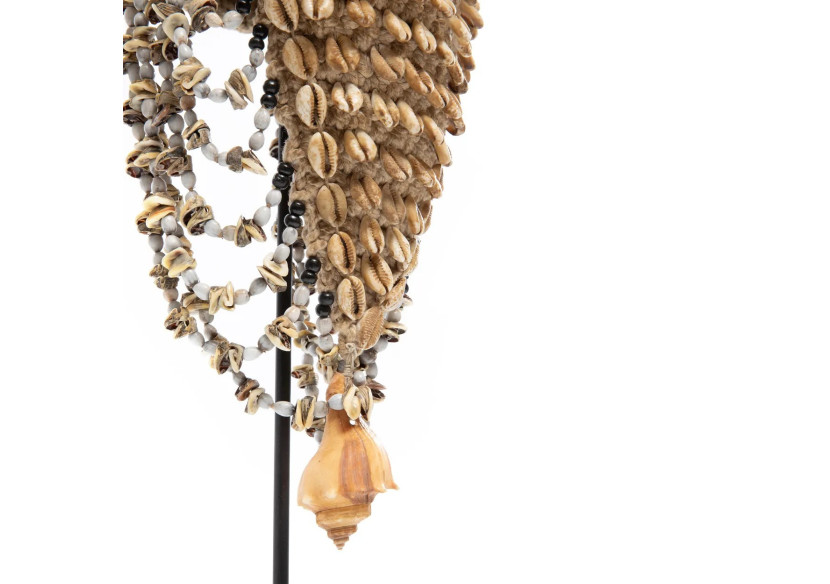 Chapeau en Coquillage sur Support - Fait Main en Noir Naturel - BAKU019NB - Bazar Bizar