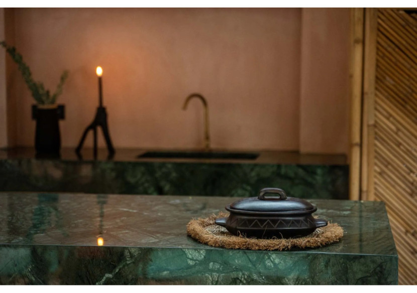 Pot ovale brûlé avec motif et poignées latérales - Noir - JAES032B - Bazar Bizar Pot ovale brûlé avec motif et poignées latérales - Noir - JAES032B - Bazar Bizar
