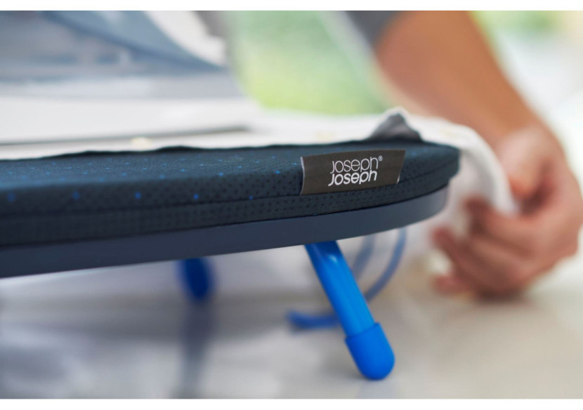 Planche à repasser Pocket - Compacte et pliable - JJ 004007 - Joseph Joseph