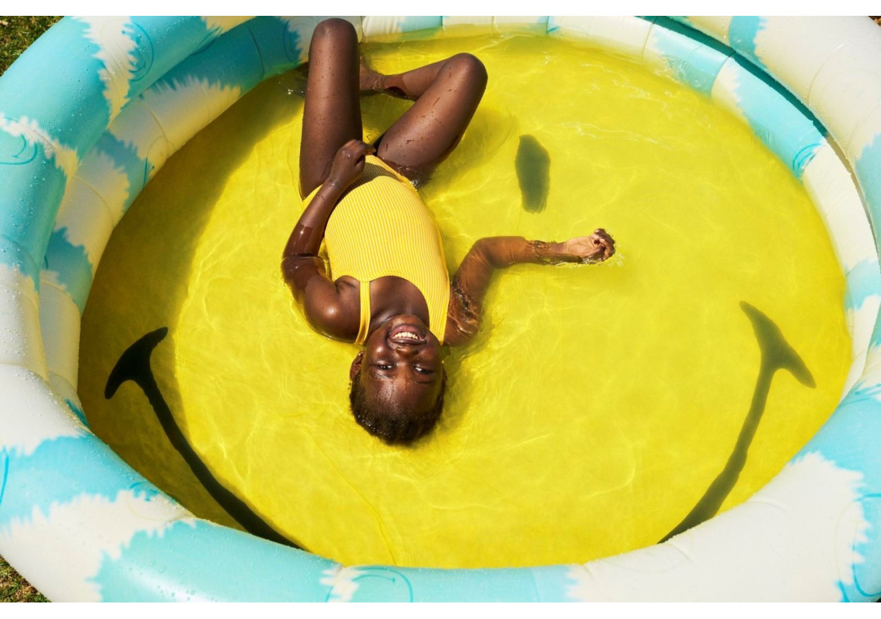 Piscine Sourire - Op inflatable en PVC durable - SL 057094 - Sunnylife