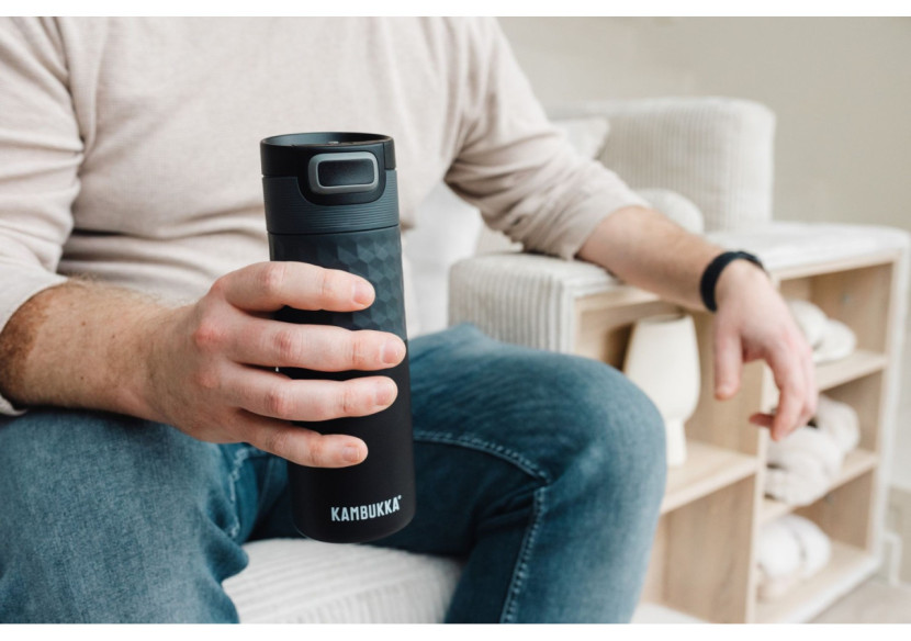 Bouteille Isotherme Etna - 500 ml, Noir acier - KA 140079 - Kambukka Bouteille Isotherme Etna - 500 ml, Noir acier - KA 140079 - Kambukka