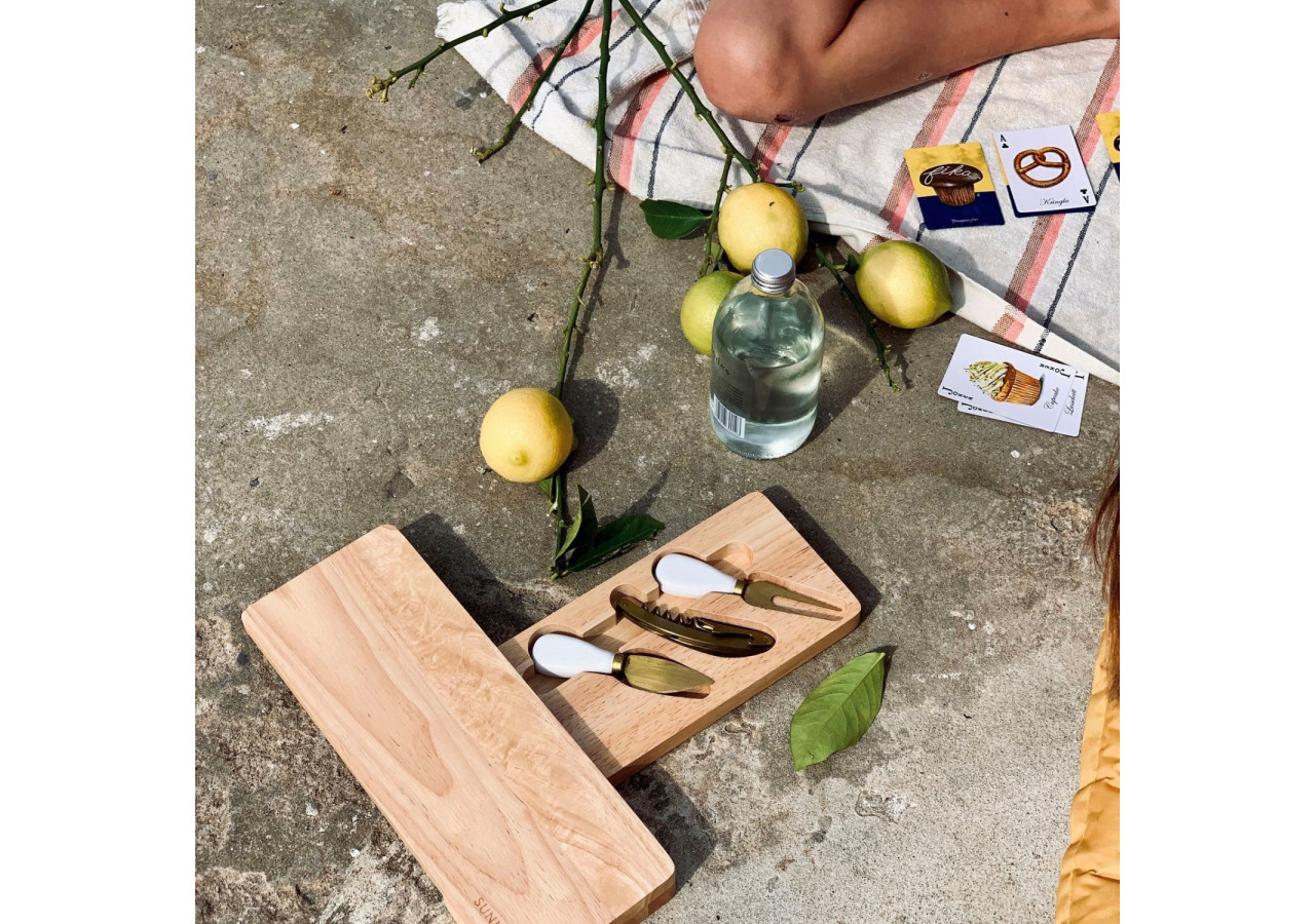 Planche à fromage de pique-nique - Acacia avec couteau et ouvre-bouteille - SL 056554 - Sunnylife