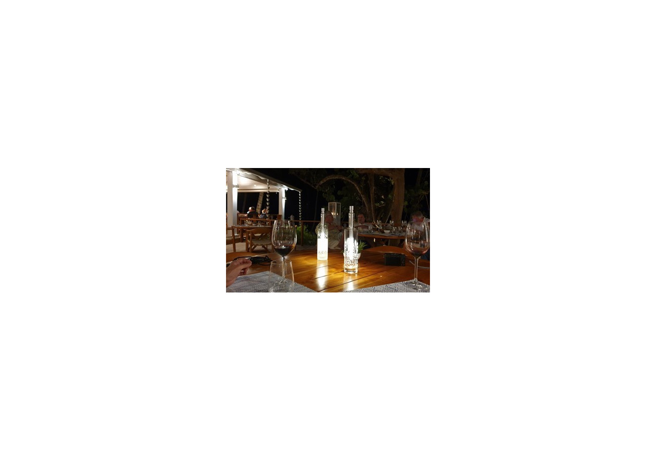 Set de 3 bouteilles Titano Water 500 ml - Design léger et durable - BL 431021 - BottleLight