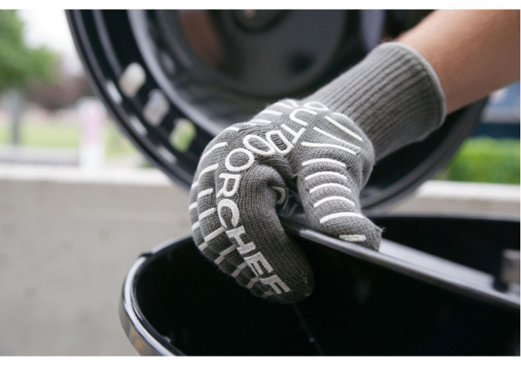 Gant de barbecue Outdoor Chef - Protection thermique et grip silicone - OC 015886 - Outdoor Chef 2