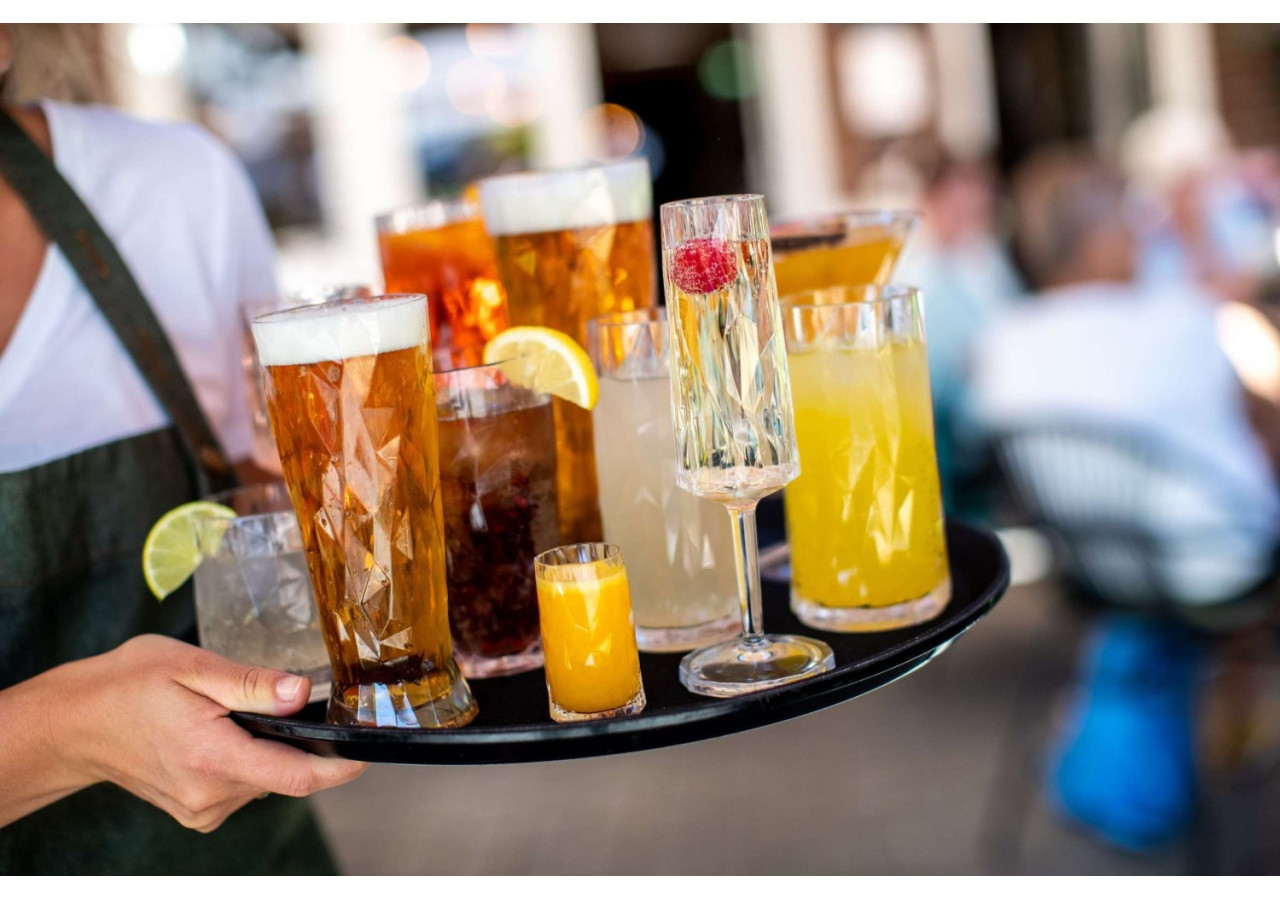 Verre à Bière Club No. 10 - 300 ml, résistant et isolant - KZ 496770 - Koziol