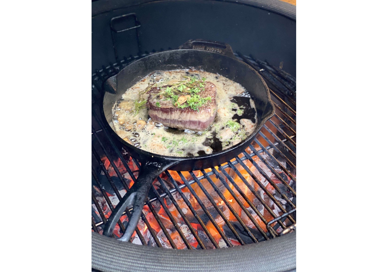 Poêle Skillet en Fonte - 25 cm, idéale pour cuisson haute température - VH 497761 - Valhal