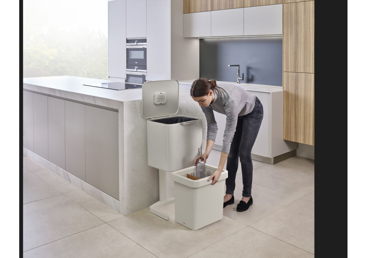 Poubelle Totem Pop - 2 compartiments de 30 litres pour un tri facile - JJ 001716 - Joseph Joseph