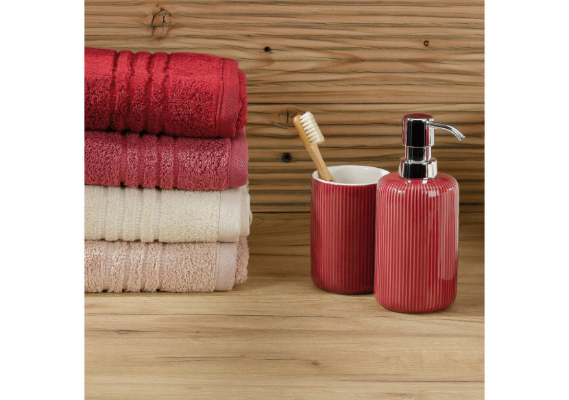 Brosse de Toilette Ava - Framboise avec Support - KE 244131 - Kela Badkamer Brosse de Toilette Ava - Framboise avec Support - KE 244131 - Kela Badkamer