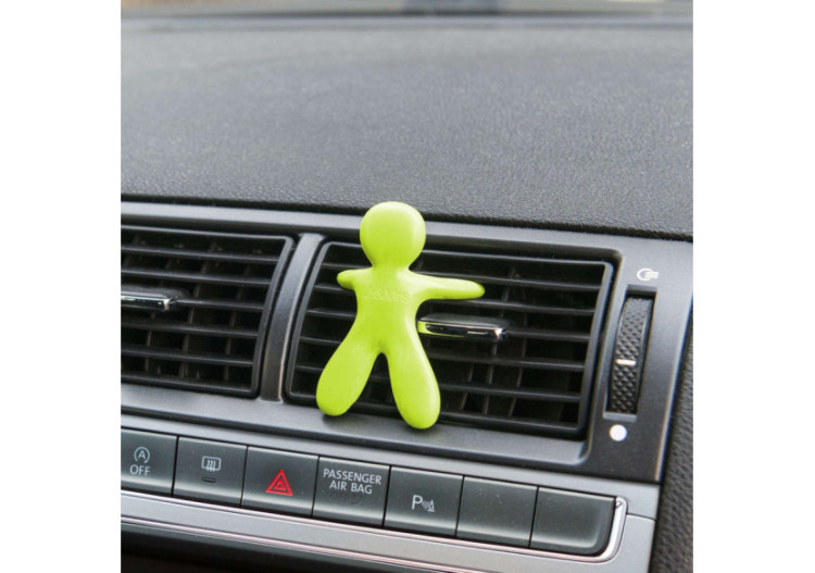 Chargeur de voiture Giulio & Cesare - L'air frais et USB intégré - CE 735304 - Celly 2