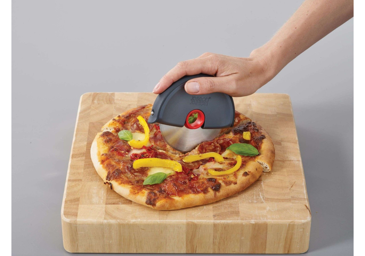Coupe-pizza DISC - Design innovant en acier inoxydable - JJ 200386 - Joseph Joseph