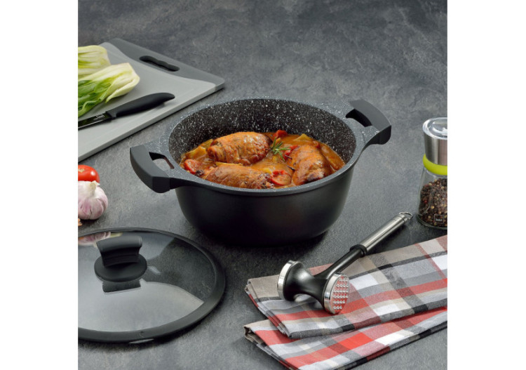 Cocotte STELLA NOVA - 3,5 litres avec couvercle et poignée Souftouch - KE 122194 - Kela Keuken 2
