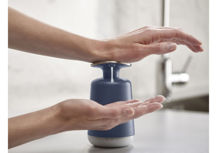 Distributeur de Savon Joseph Joseph - Design Pratique en Bleu Nuit - JJ 003093 - Joseph Joseph Distributeur de Savon Joseph Joseph - Design Pratique en Bleu Nuit - JJ 003093 - Joseph Joseph