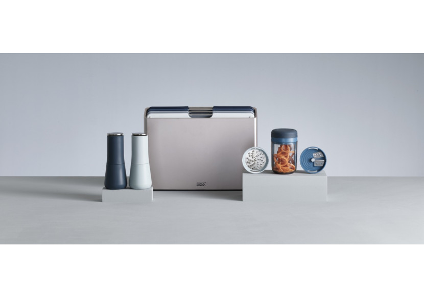 Distributeur de Savon Joseph Joseph - Design Pratique en Bleu Nuit - JJ 003093 - Joseph Joseph Distributeur de Savon Joseph Joseph - Design Pratique en Bleu Nuit - JJ 003093 - Joseph Joseph