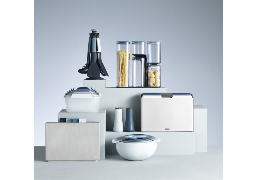 Distributeur de Savon Joseph Joseph - Design Pratique en Bleu Nuit - JJ 003093 - Joseph Joseph Distributeur de Savon Joseph Joseph - Design Pratique en Bleu Nuit - JJ 003093 - Joseph Joseph